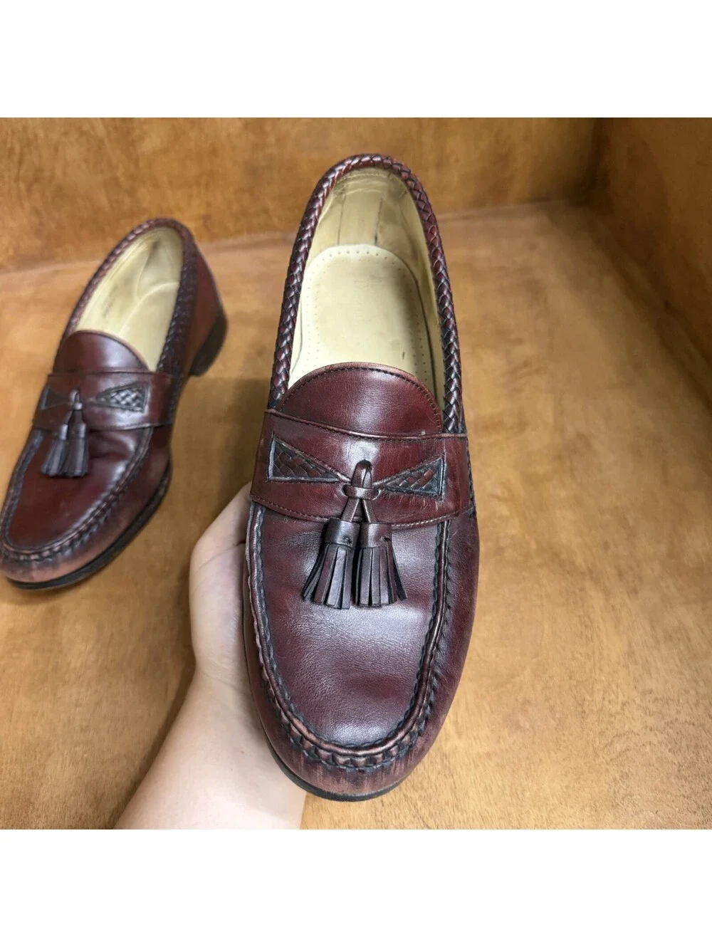 Allen Edmonds Maxfield Tassel Loafer Mens 11D Burgundy Leather Slip On Shoes USA